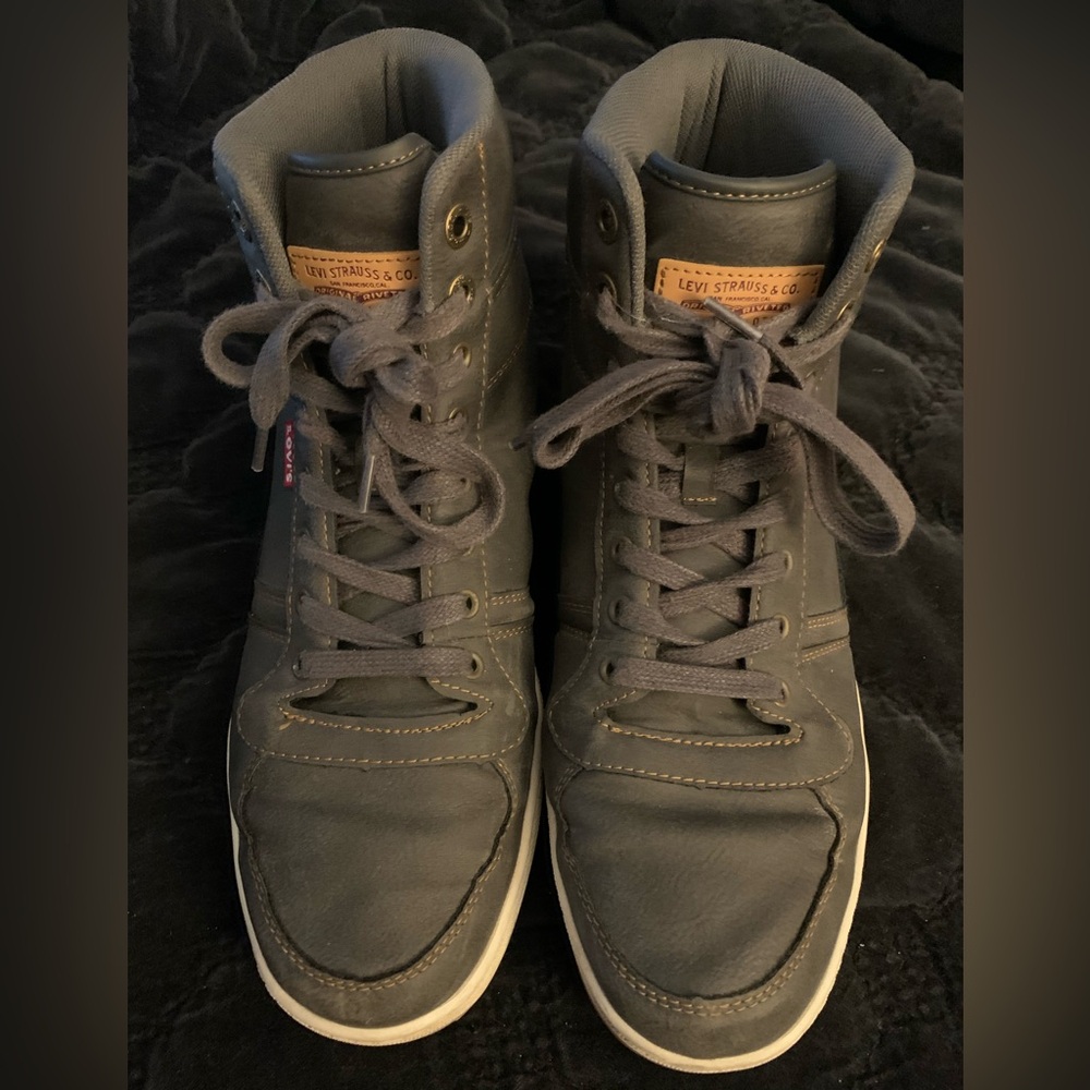 Levi's Dark Gray High-Top Sneakers (high top / hightop)